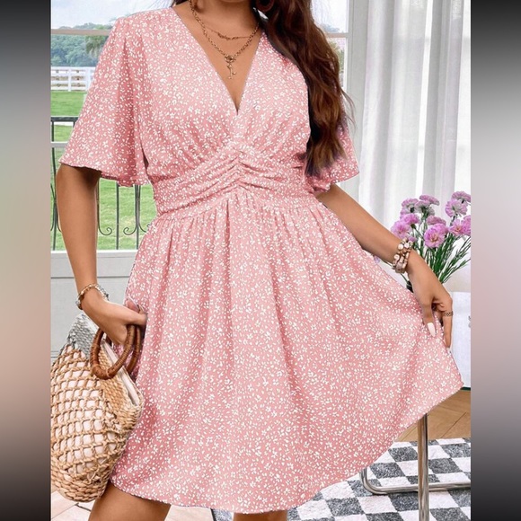 Boho floral print butterfly sleeve mini dress - Picture 8 of 13